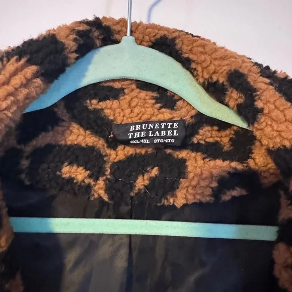 Brunette The Label Black and Brown Teddy Jacket - Picture 2 of 3